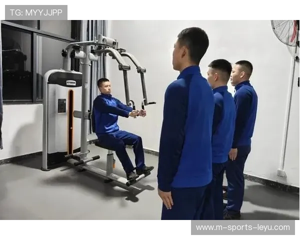 球队在赛季中段加强体能训练避免伤病，提高球队