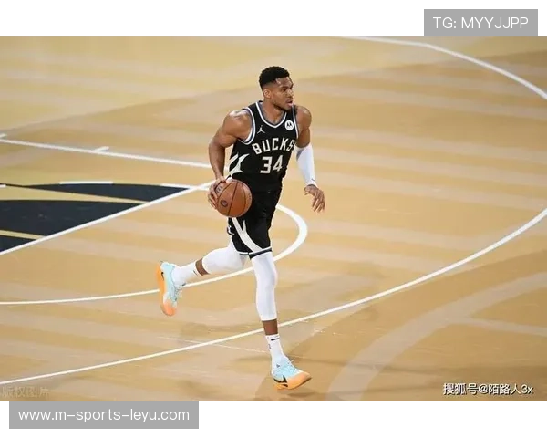 雄鹿靠团队赢球，字母哥像玩游戏一样轻松，nba雄鹿字母哥伤