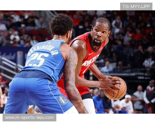 火箭110-102力克独行侠夺4连胜，杜兰特21分，阿门27分，申京26分11板，火箭对独行侠的比赛