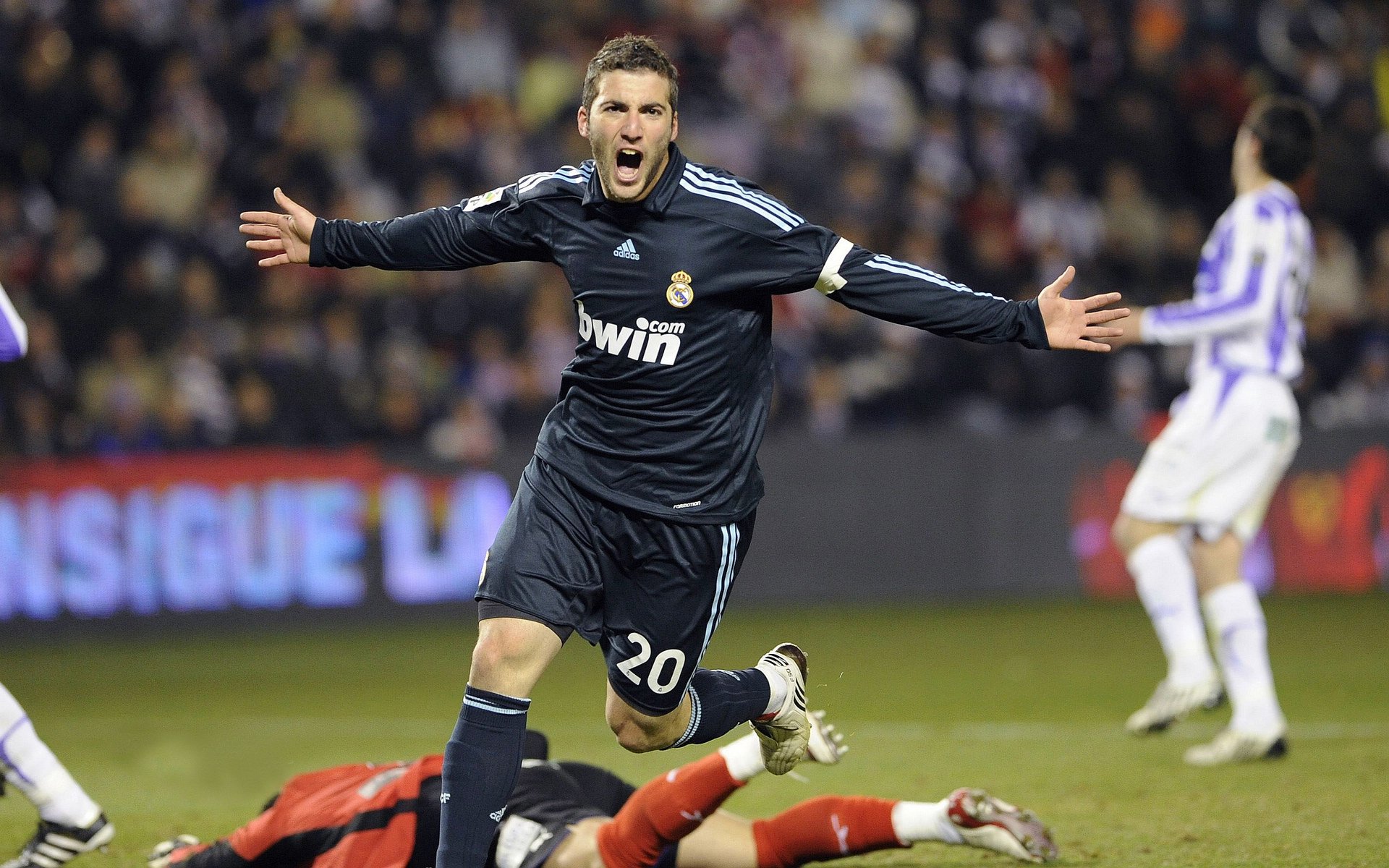 德约保持连胜势头,锁定世界第一,德约怎么11年突然崛起了